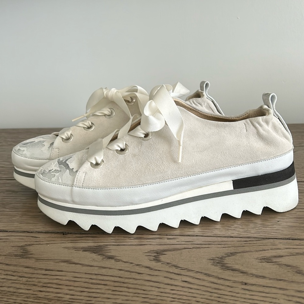 SOFTWAVES sneaker